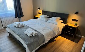 Lusia Apartment